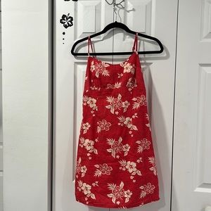Red Hawaiian 🌺 flower print beach open back dress